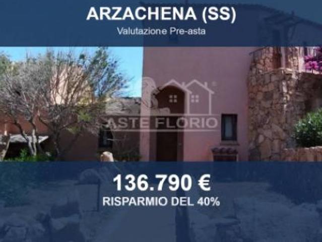 Immobile in asta di 45 m in vendita a Arzachena