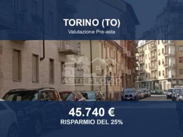 Immobile in asta di 46 m in vendita a Torino