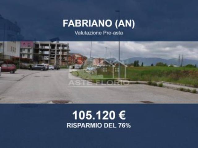 Immobile in asta di 4759 m in vendita a Fabriano