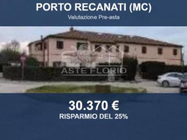 Immobile in asta di 47 m in vendita a Porto Recanati