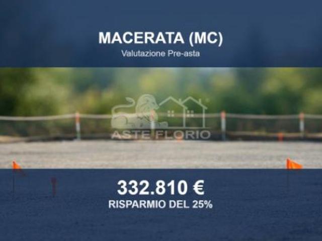 Immobile in asta di 4838 m in vendita a Macerata