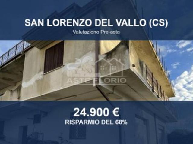 Immobile in asta di 484 m con più di 5 locali in vendita a San Lorenzo del Vallo