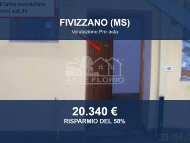 Immobile in asta di 48 m, box auto in vendita a Ventasso