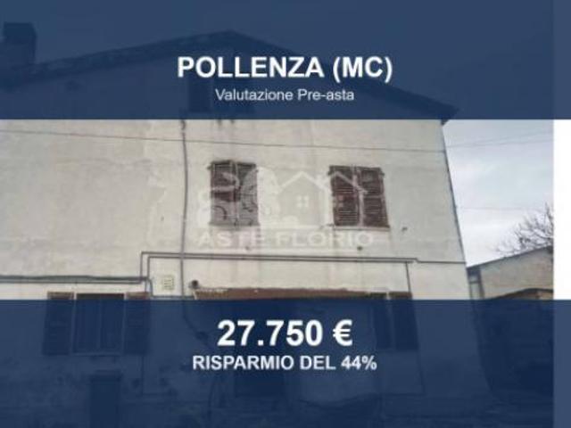 Immobile in asta di 48 m in vendita a Pollenza
