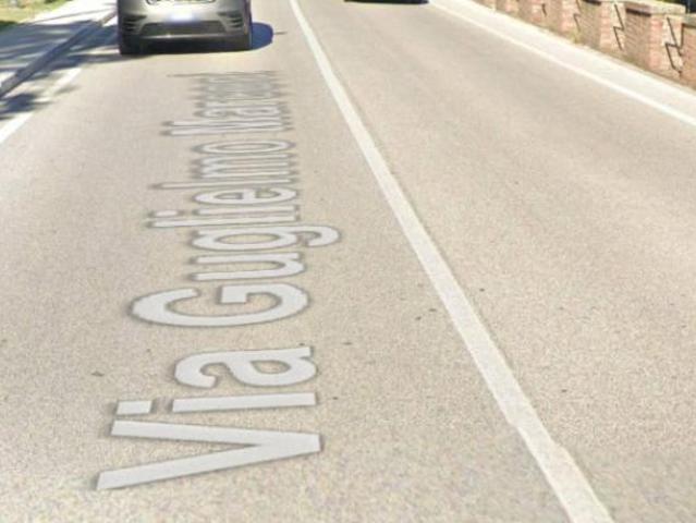 Immobile in asta di 5 m con più di 5 locali in vendita a Loreto