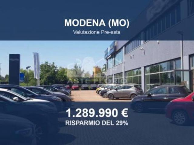 Immobile in asta di 4000 m in vendita a Modena