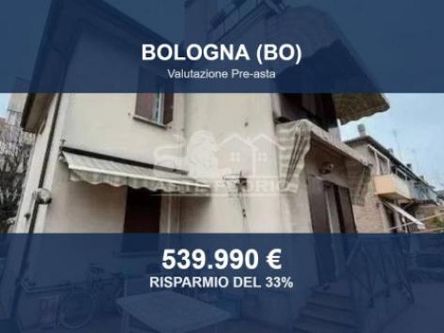 Immobile in asta di 400 m con più di 5 locali e box auto in vendita a Bologna
