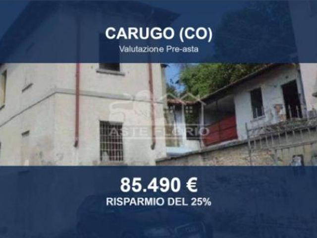 Immobile in asta di 400 m con più di 5 locali in vendita a Carugo