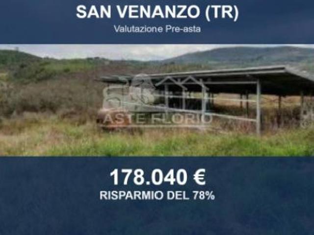 Immobile in asta di 400 m in vendita a San Venanzo