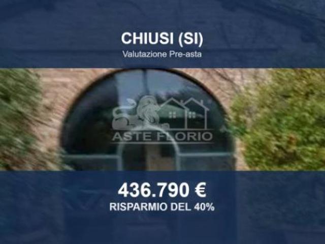 Immobile in asta di 406 m con più di 5 locali in vendita a Chiusi