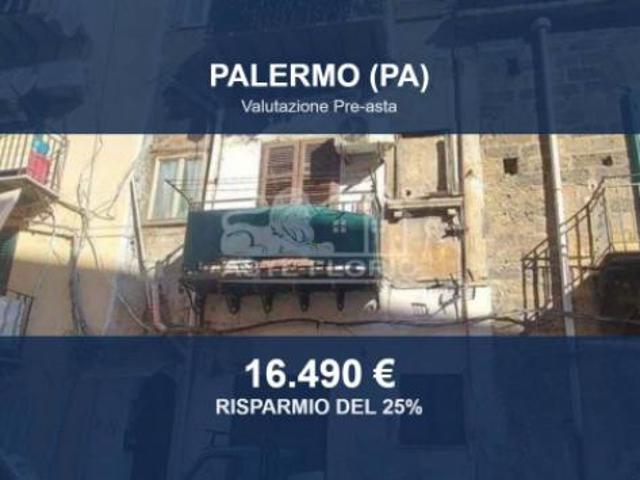Immobile in asta di 40 m in vendita a Palermo