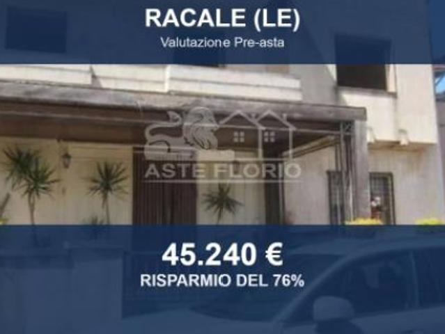 Immobile in asta di 410 m con più di 5 locali in vendita a Racale