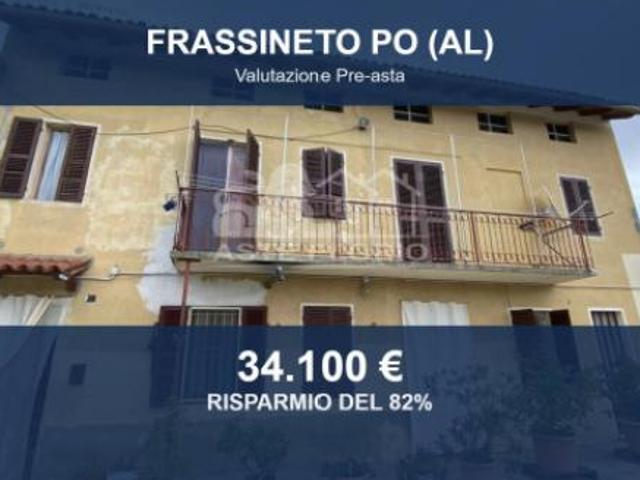 Immobile in asta di 411 m con più di 5 locali e box auto in vendita a Frassineto Po