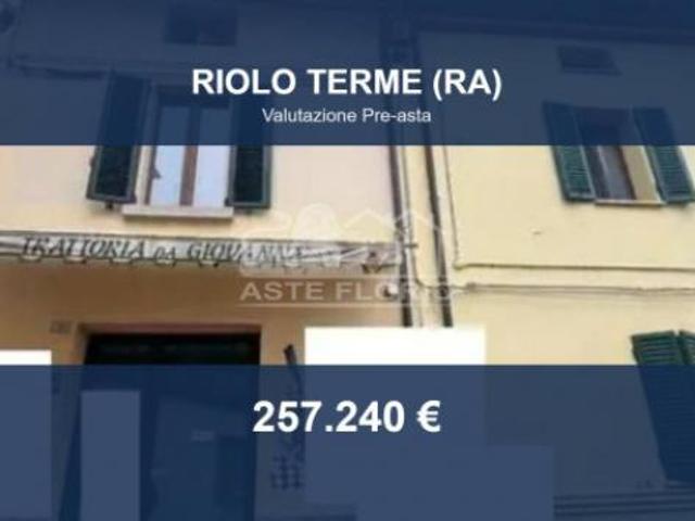Immobile in asta di 423 m in vendita a Riolo Terme
