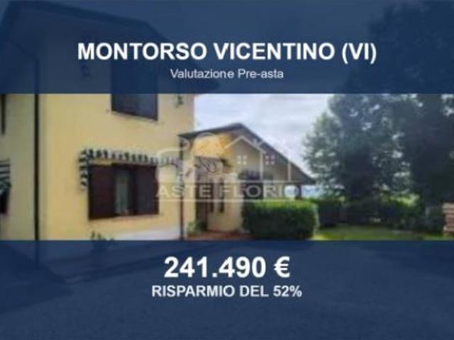 Immobile in asta di 425 m con più di 5 locali e box auto in vendita a Montorso Vicentino