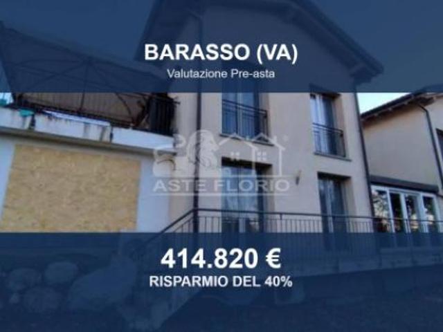 Immobile in asta di 429 m con più di 5 locali in vendita a Barasso