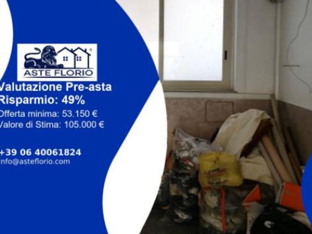 Immobile in asta di 42 m con più di 5 locali in vendita a Milazzo