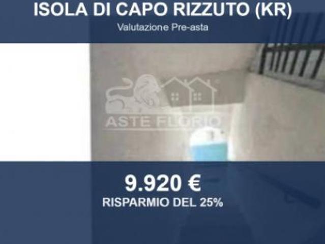 Immobile in asta di 42 m in vendita a Isola di Capo Rizzuto