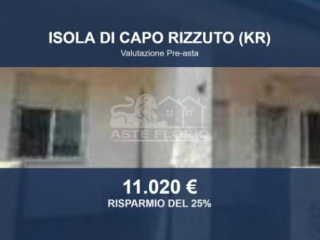 Immobile in asta di 42 m in vendita a Isola di Capo Rizzuto