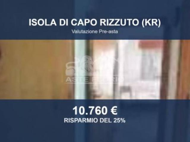 Immobile in asta di 42 m in vendita a Isola di Capo Rizzuto