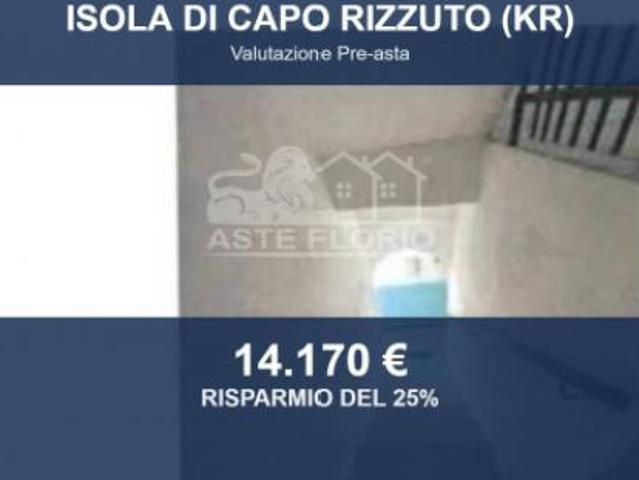 Immobile in asta di 42 m in vendita a Isola di Capo Rizzuto