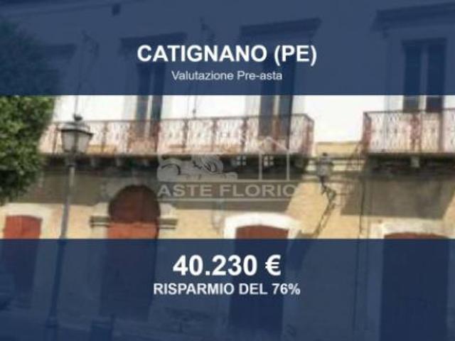 Immobile in asta di 437 m con più di 5 locali in vendita a Catignano