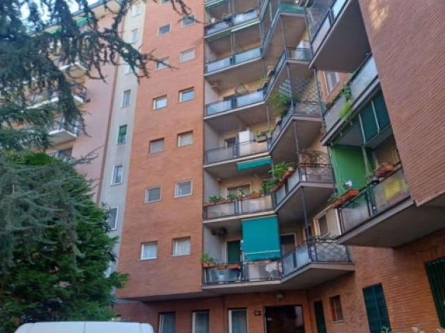 Immobile in asta di 43 m in vendita a Milano