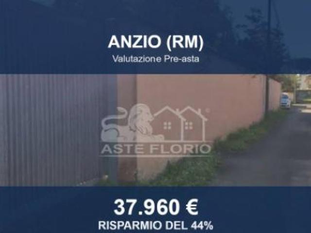 Immobile in asta di 540 m in vendita a Anzio