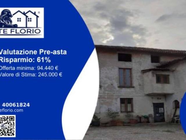 Immobile in asta di 545 m con più di 5 locali in vendita a Soncino