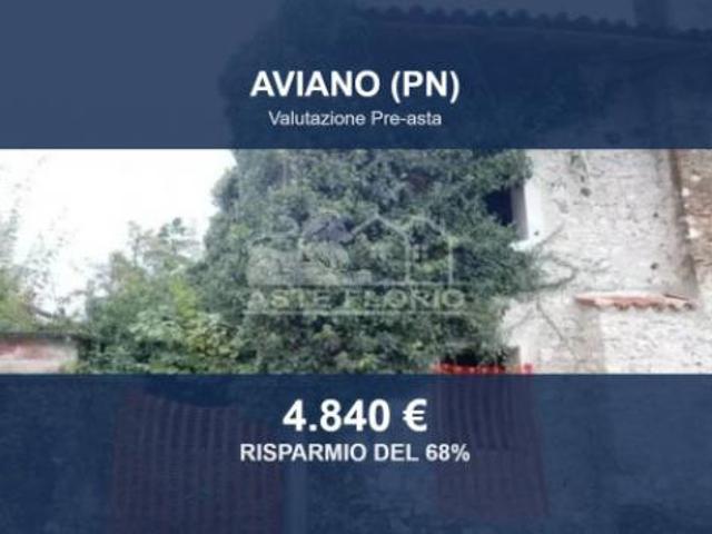 Immobile in asta di 54 m in vendita a Aviano