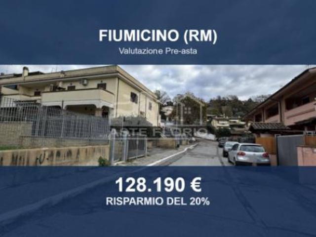 Immobile in asta di 56 m in vendita a Fiumicino
