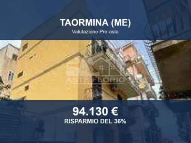 Immobile in asta di 56 m in vendita a Taormina