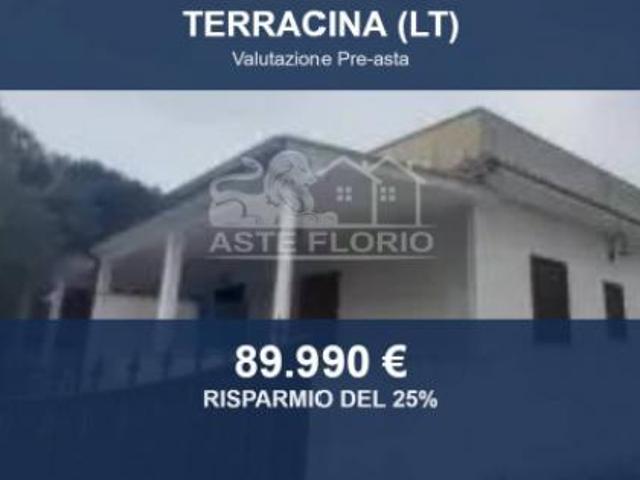 Immobile in asta di 56 m in vendita a Terracina