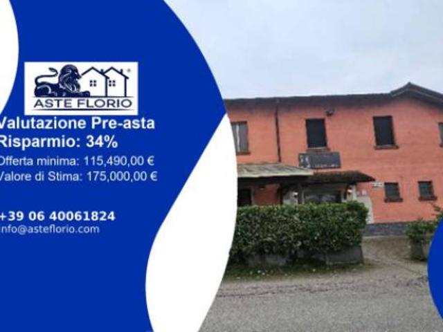 Immobile in asta di 572 m con più di 5 locali in vendita a Castelverde