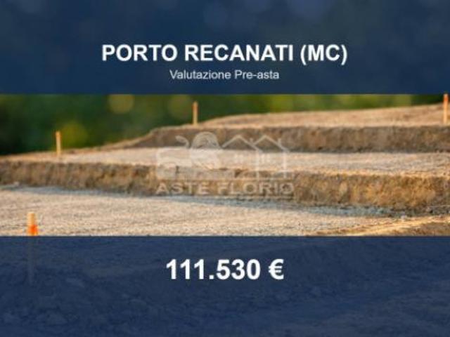Immobile in asta di 5750 m in vendita a Porto Recanati