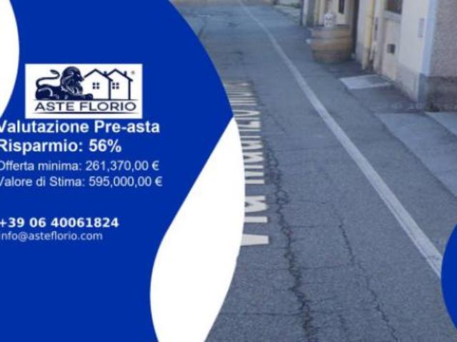 Immobile in asta di 588 m con più di 5 locali in vendita a Verbania