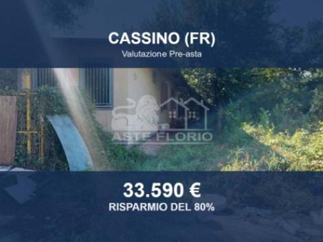Immobile in asta di 598 m con più di 5 locali in vendita a Cassino