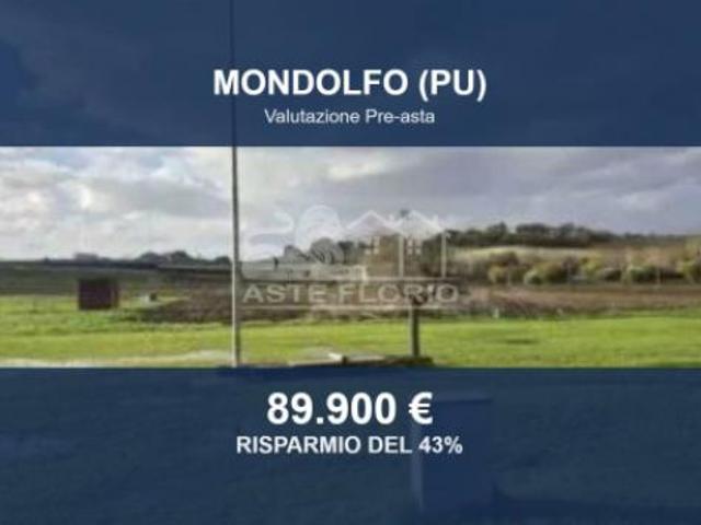 Immobile in asta di 5000 m in vendita a Mondolfo