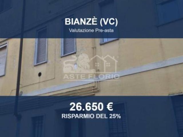 Immobile in asta di 50 m, box auto in vendita a Bianzè