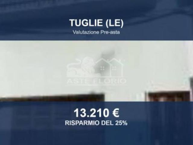 Immobile in asta di 50 m, box auto in vendita a Tuglie