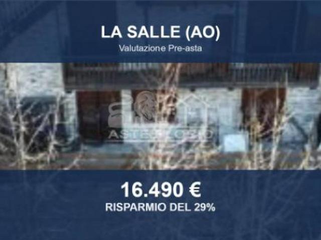 Immobile in asta di 50 m in vendita a La Salle