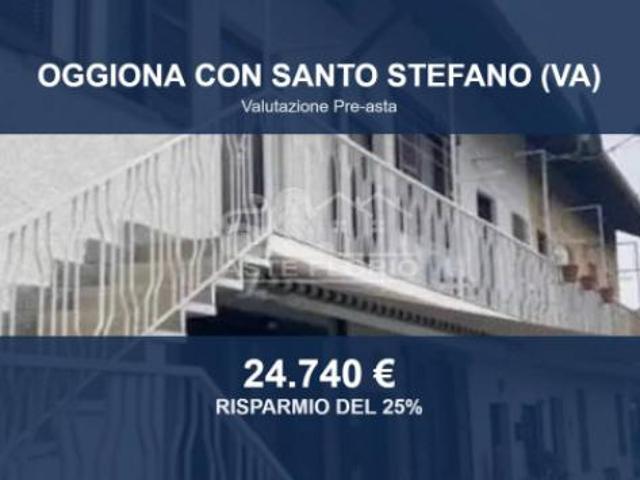Immobile in asta di 51 m in vendita a Oggiona con Santo Stefano
