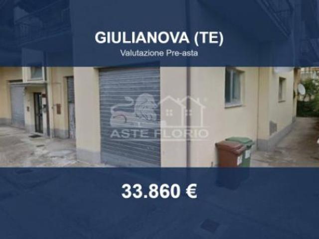 Immobile in asta di 51 m in vendita a Giulianova