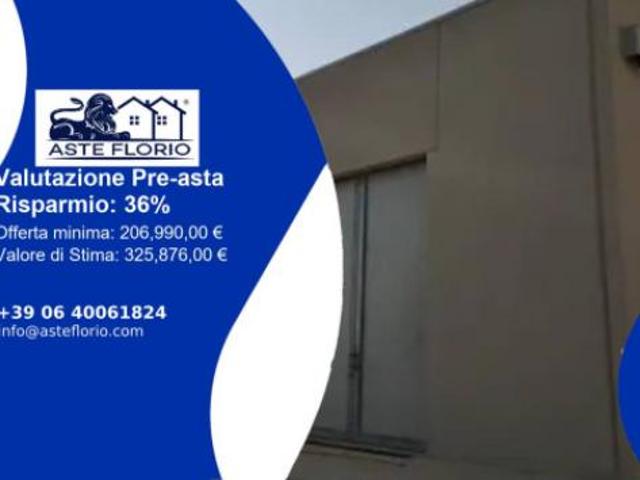 Immobile in asta di 520 m con più di 5 locali in vendita a Ispica