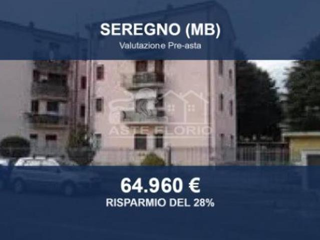 Immobile in asta di 52 m, box auto in vendita a Seregno