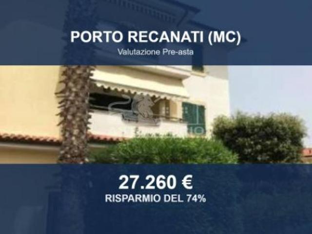 Immobile in asta di 52 m in vendita a Porto Recanati