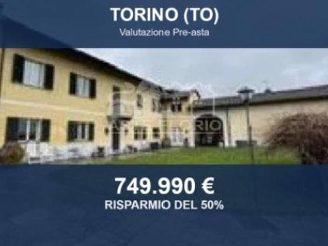 Immobile in asta di 536 m con più di 5 locali in vendita a Torino