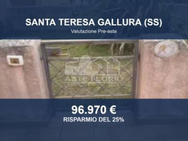 Immobile in asta di 53 m in vendita a Santa Teresa Gallura