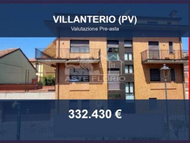 Immobile in asta di 651 m con più di 5 locali e box auto in vendita a Villanterio