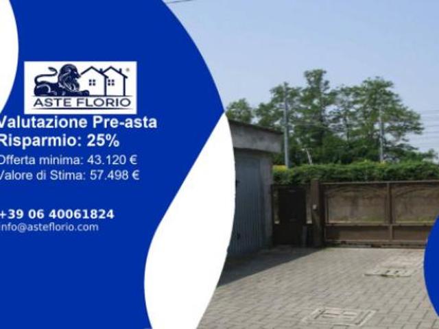 Immobile in asta di 65 m, box auto in vendita a Pizzale